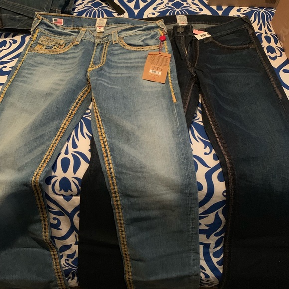 TrueReligion Jeans 2 pairs - Picture 1 of 6